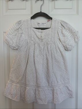 Zara White Embroidered Puff-Sleeve Peasant Top